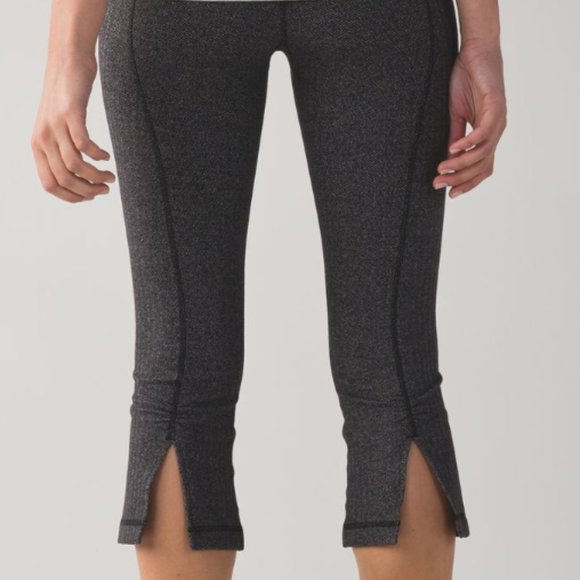 lululemon | Gather and Crow Crop | Heathered Gray | Size 6 - Picture 1 of 6
